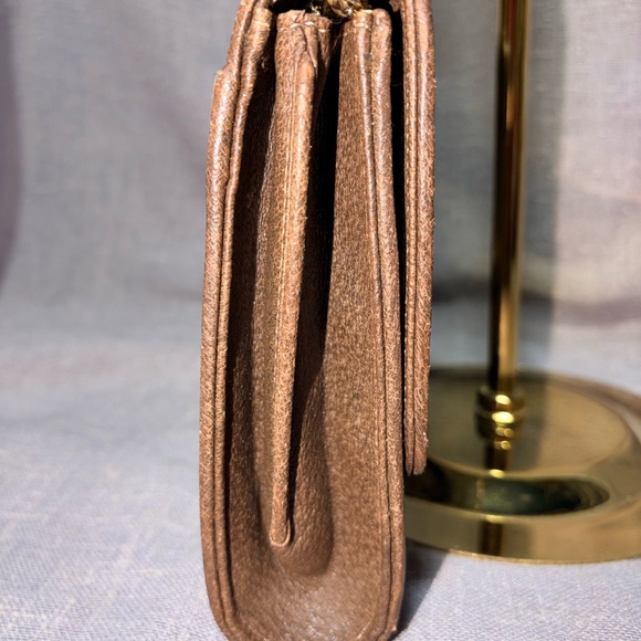 Gucci Beige GG Supreme Crossbody with Brown Leather Trim and Gold Chain - Picture 5 of 8